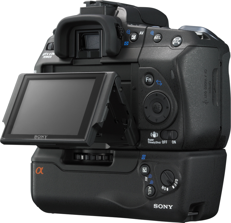 Illustration for article titled Sony A300 and A350 DSLRs Have Two-Way Tilting Live View